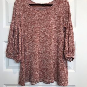 Loose bell sleeve top